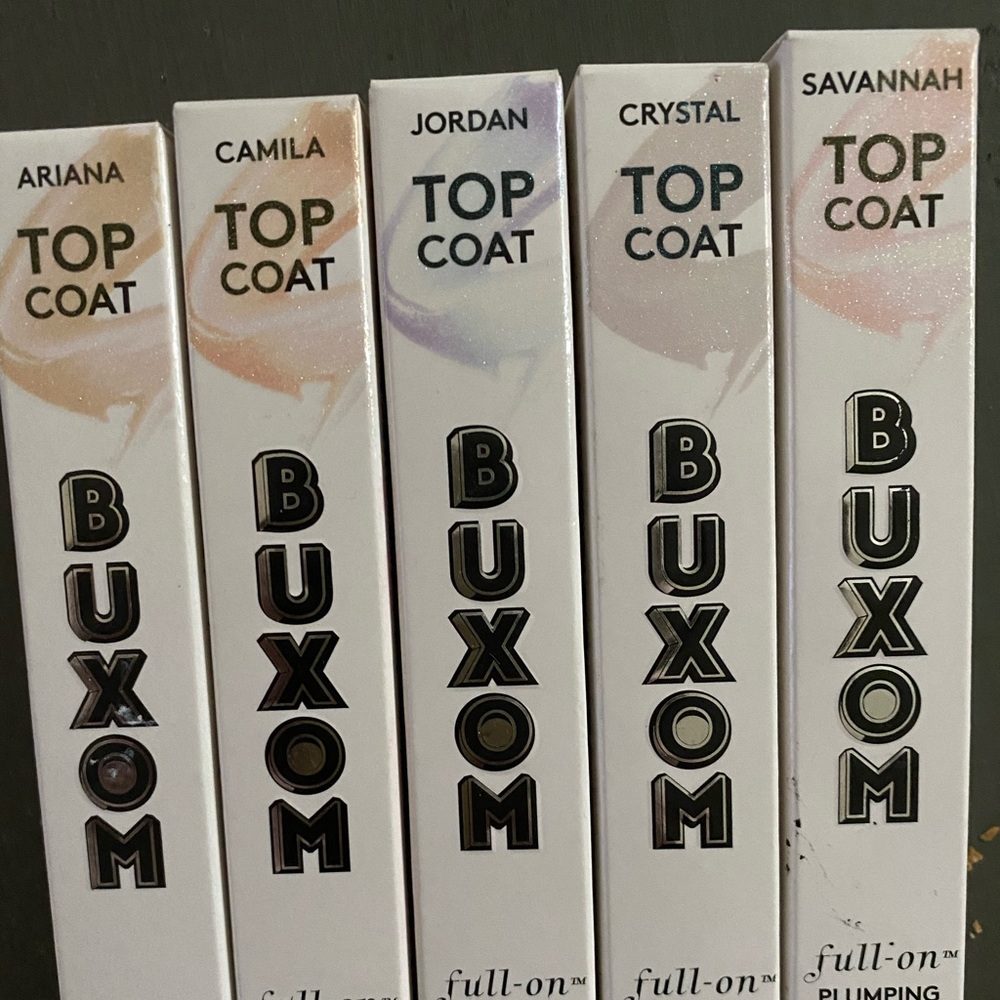 Buxom brand new lip gloss